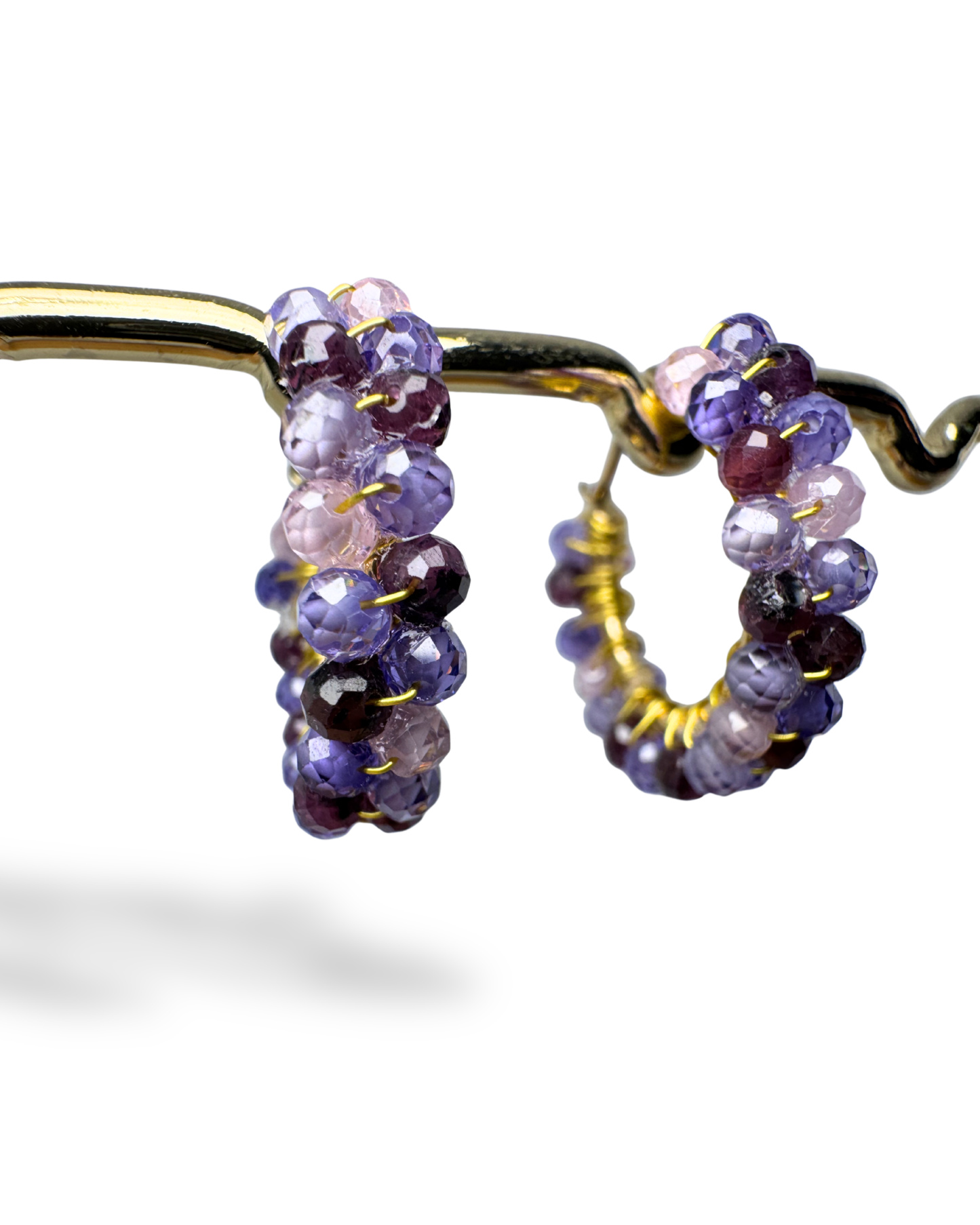 Orecchini cerchio con zirconi purple