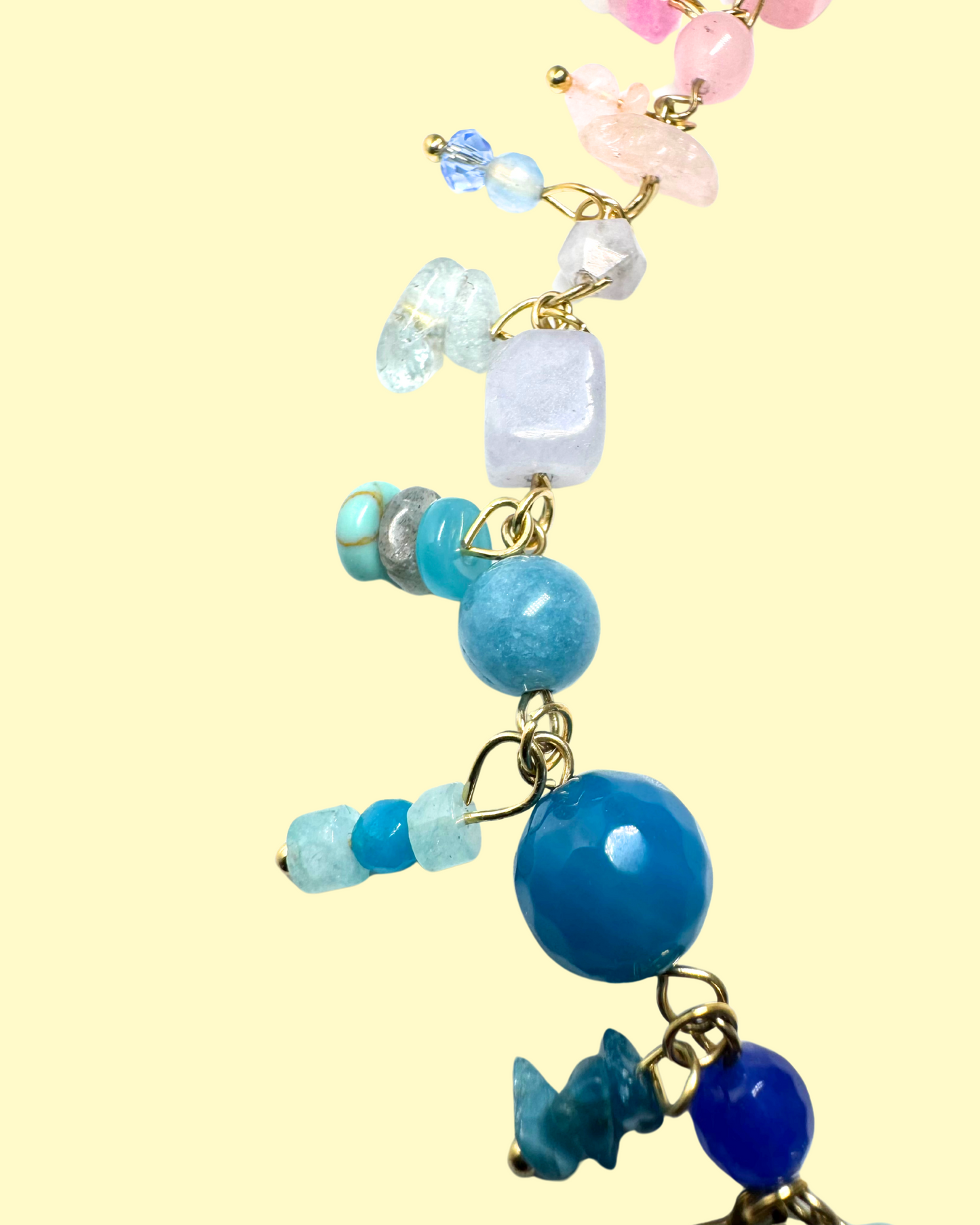 Collana Fiore Arcobaleno con pietre e ciondoli
